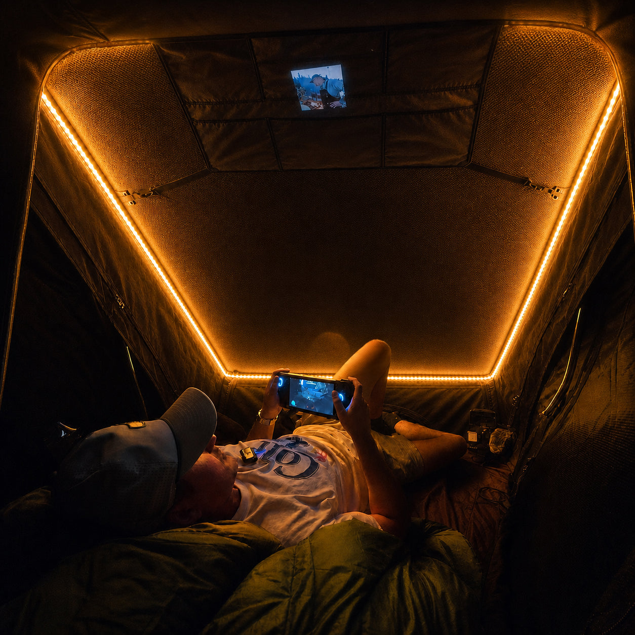OPENROAD Aluminum Hard Shell Roof Top Tent-X Series